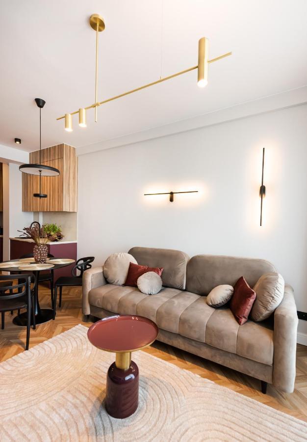Remarkable City Centre Apartment วอร์ซอ ภายนอก รูปภาพ